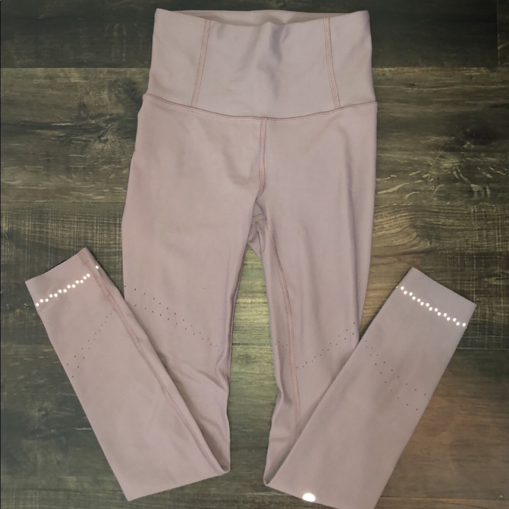 light purple lululemon leggings
